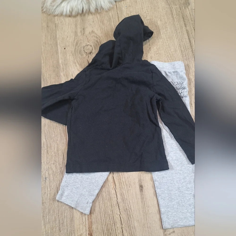 #1869 Carter's Gray 2pc St Black Hoodie & Leggings with Ruffle Detail Sz.18m